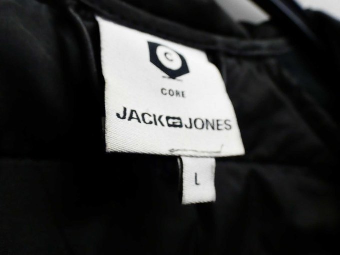 Original gebrauchte Herrenjacke von Jack & Jones_ Etikett