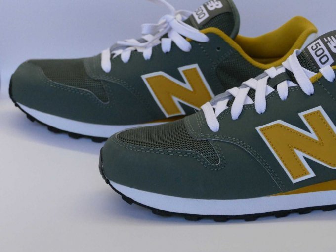 Sneaker New Balance_ Seitenansicht