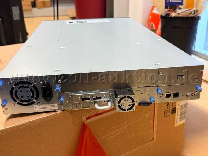 Bandbibliothek hinten Anschlüsse