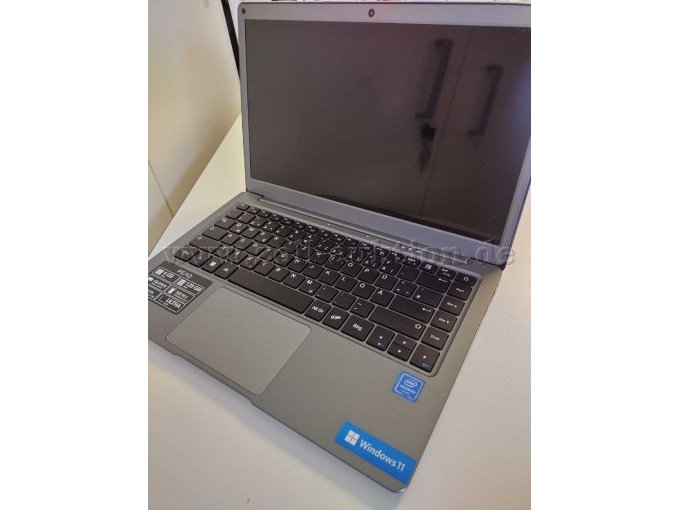 Notebook geöffnet