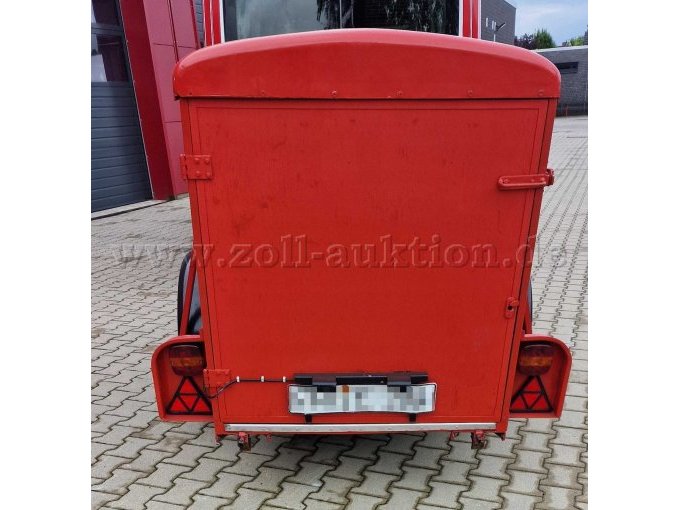 Hinten