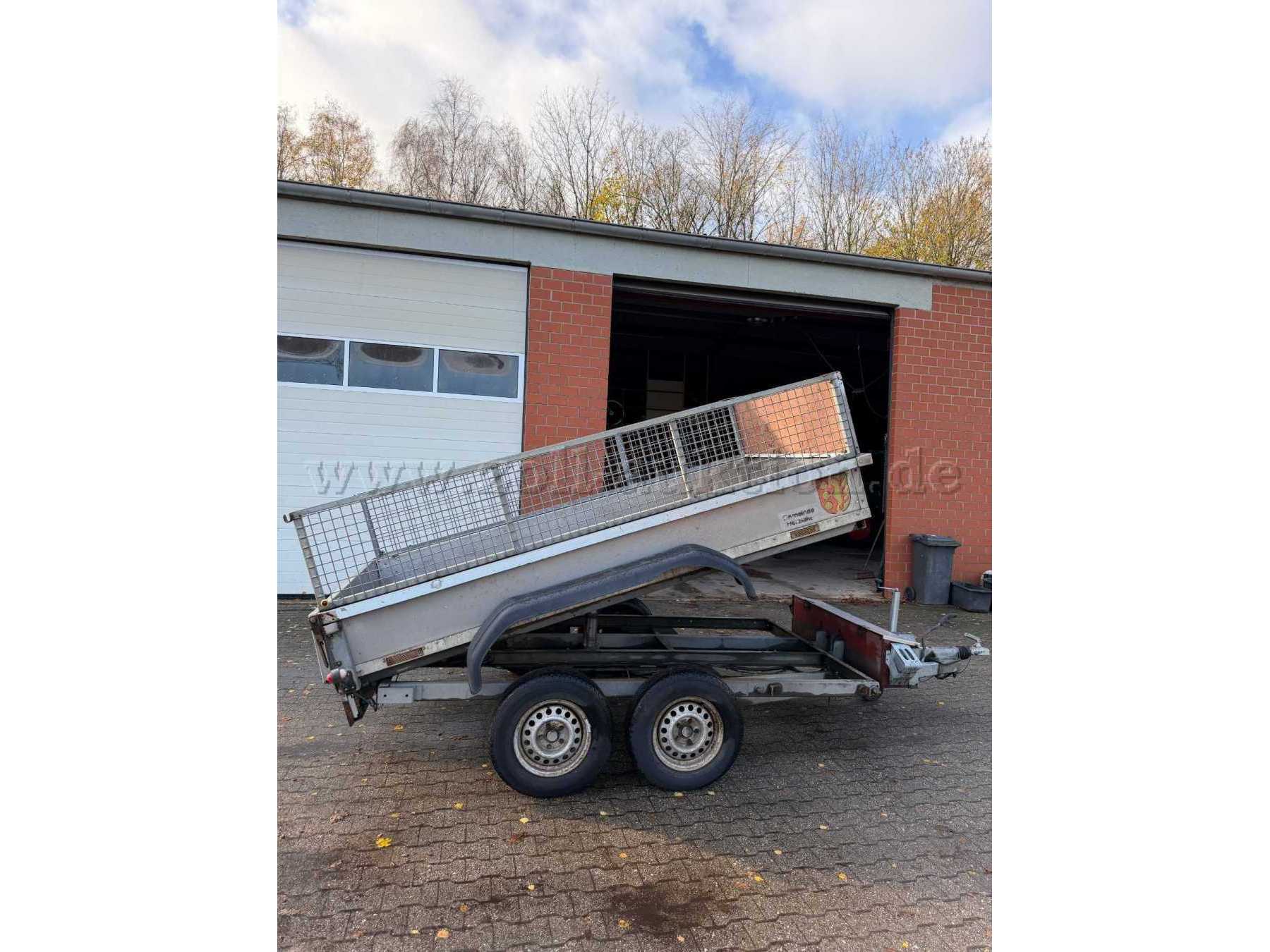 Anhänger Seitenansicht