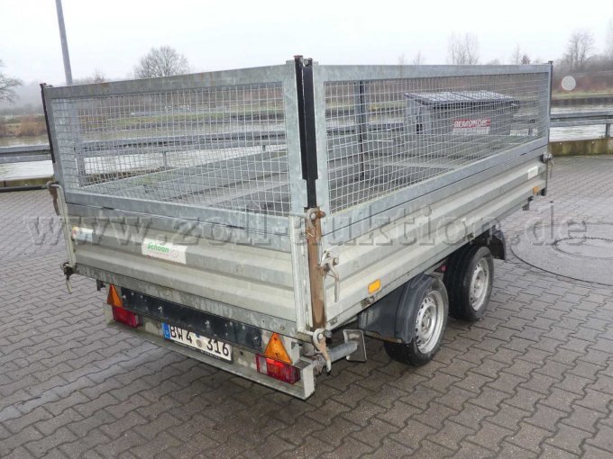 Heckansicht rechts