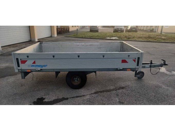 Anhänger Ansicht seitlich