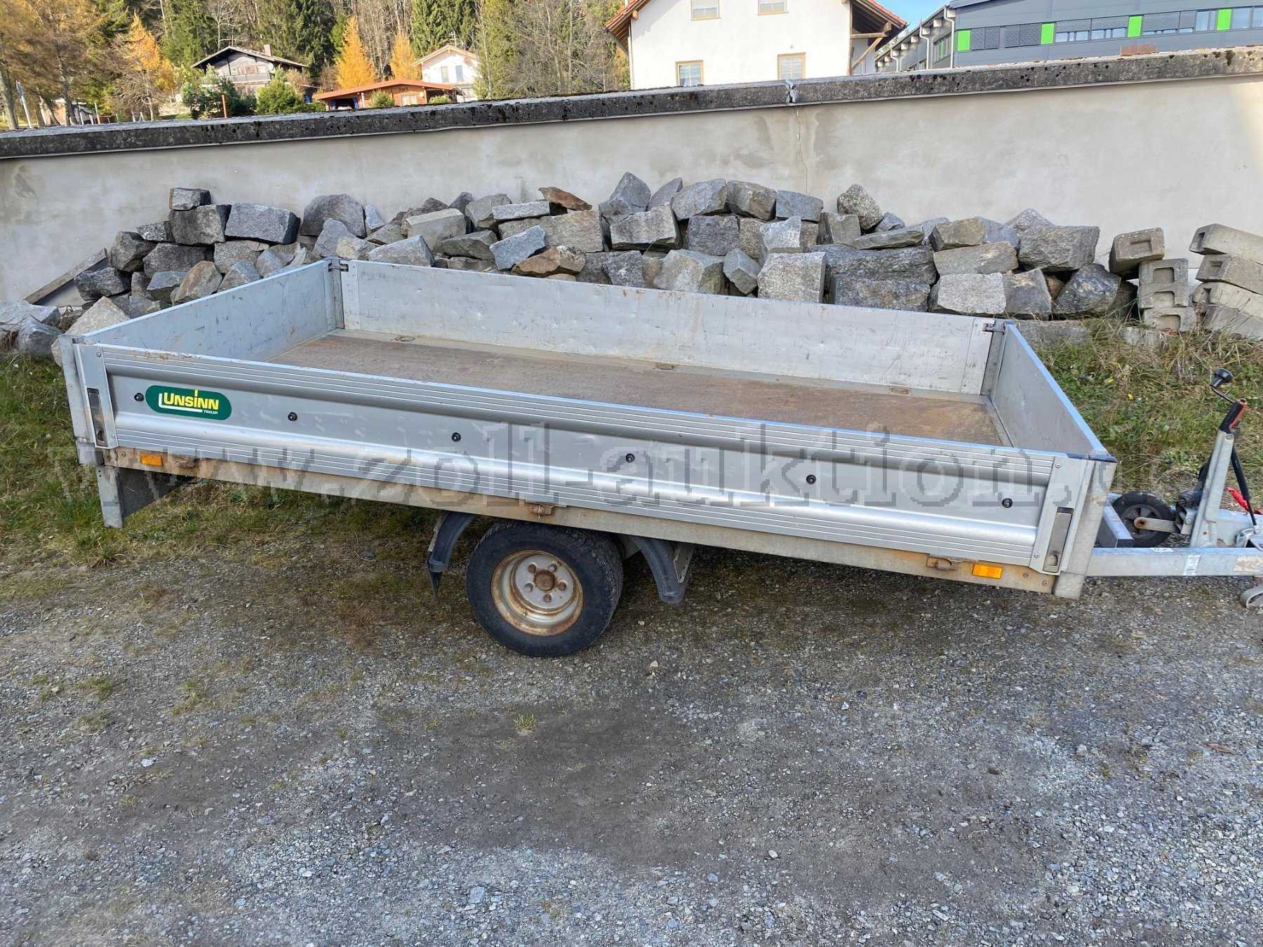 Anhänger Ansicht von rechts