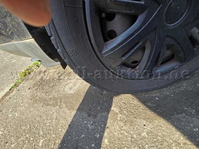 Ford Focus C-Max Kuga Detailansicht Bereifung