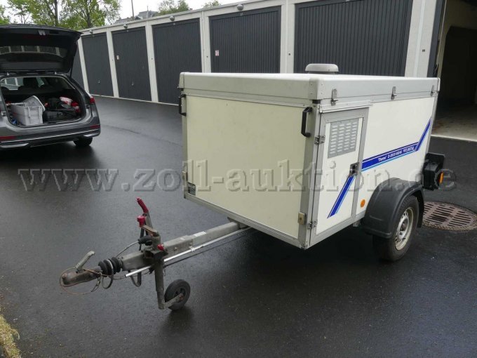 Seite vorn links