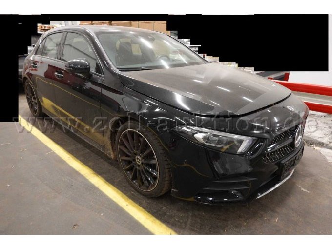 Mercedes-Benz A250 4Matic - Diagonalansicht