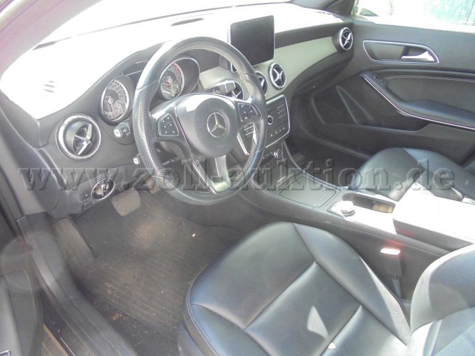 Innenansicht Cockpit