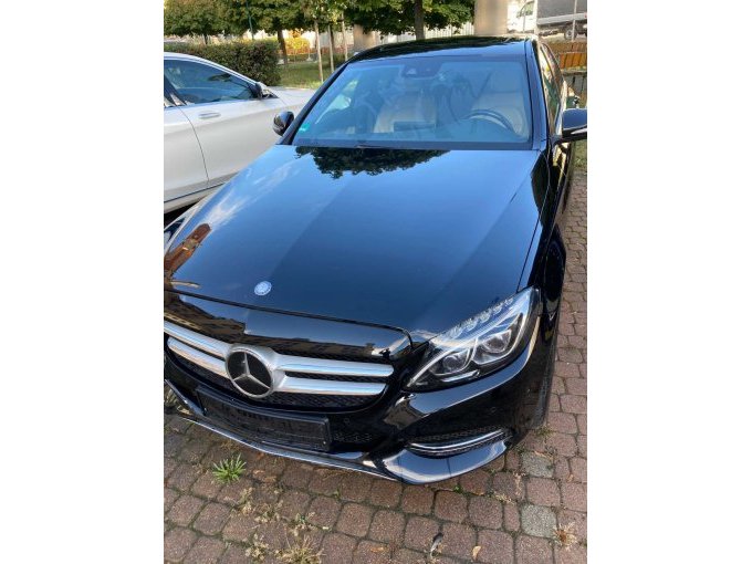 1 PKW Mercedes-Benz C 220 Avantgarde – foto 2 – kavel bij Zoll-Auktion, Leipzig