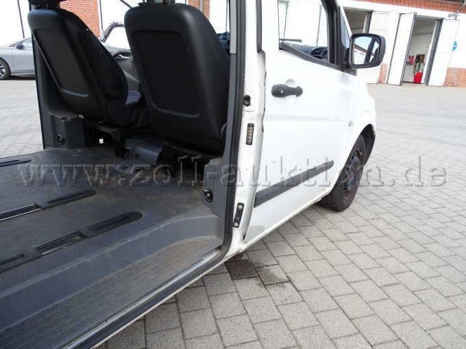 Mercedes Benz Vito Kombi Ansicht Innenraum rechte Seite