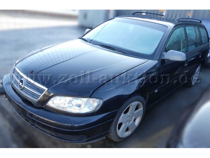 Frontseitenansicht Fahrerseite