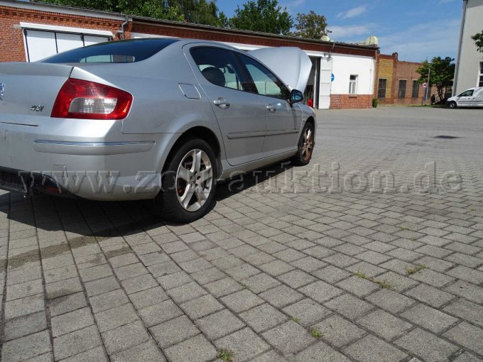Peugeot 407 Ansicht von hinten rechts
