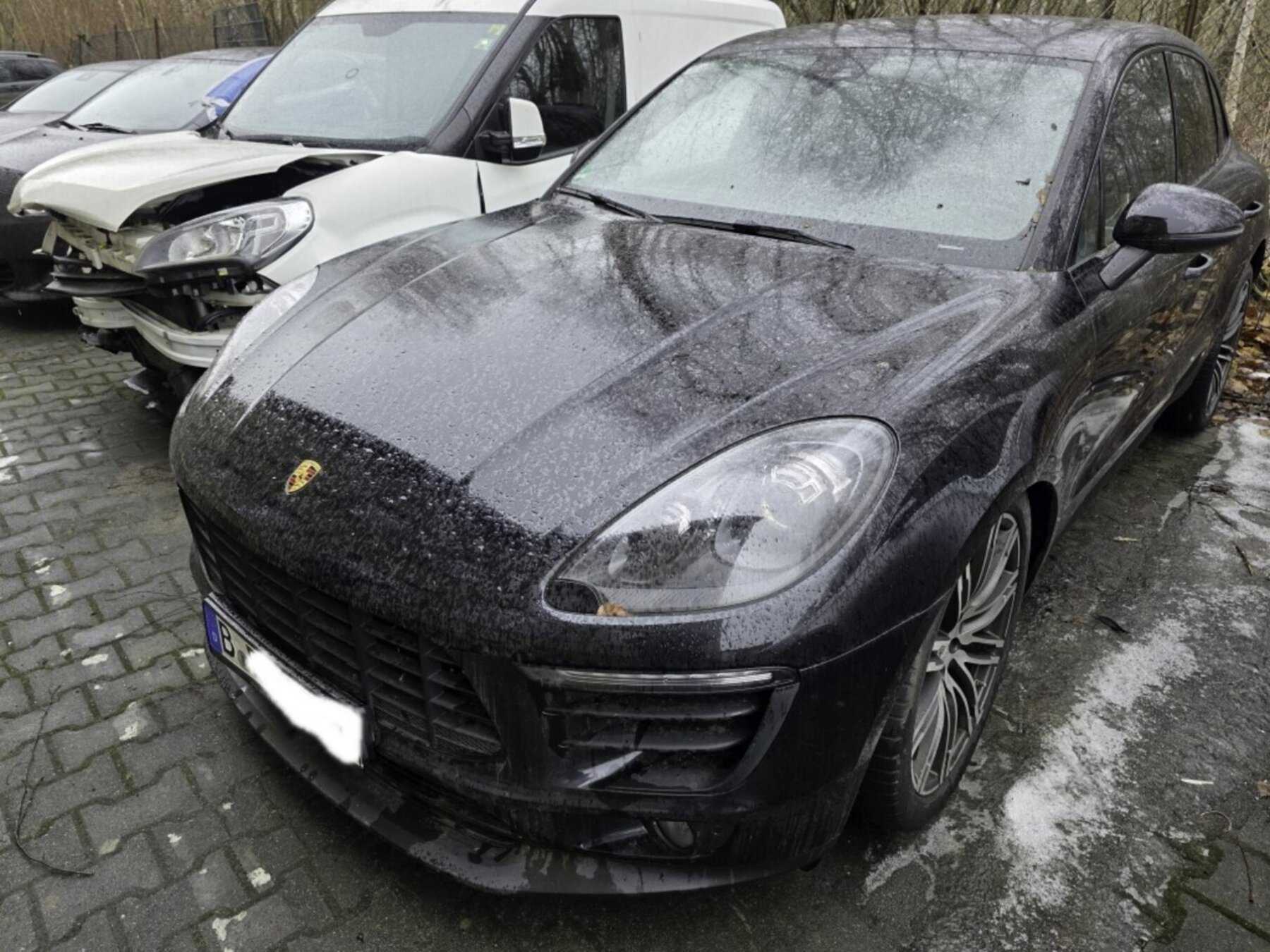Porsche Macan Ansicht vorne links