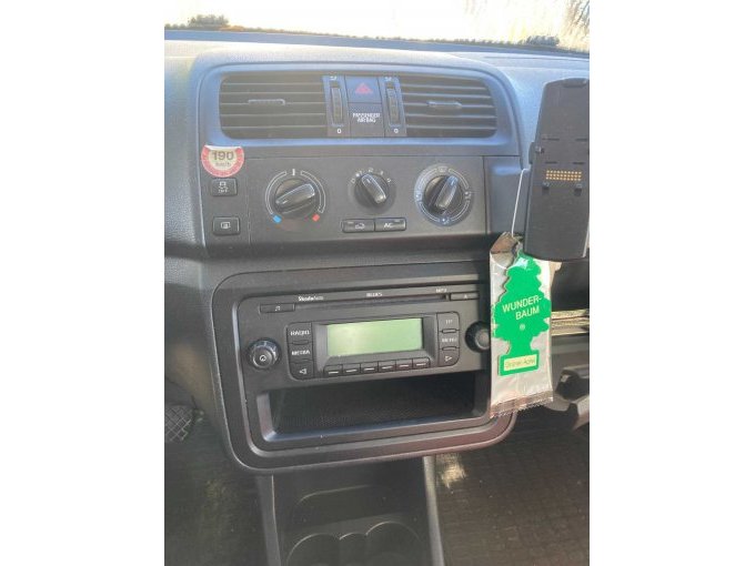 Cockpit / Radio
