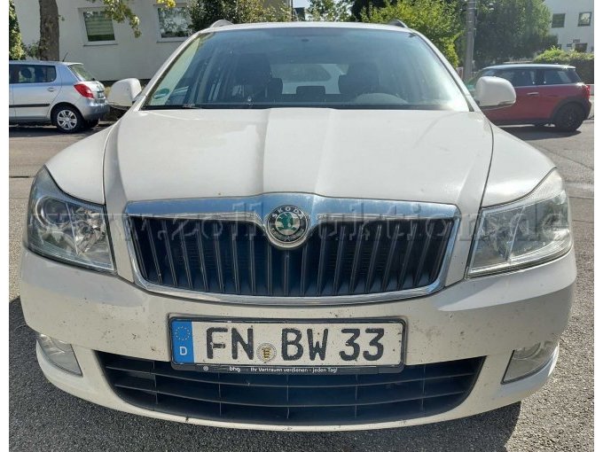 1 PKW Skoda Octavia Combi 1,6 TDI 4x4 Ambiente, defekt, fahrbereit – foto 2 – kavel bij Zoll-Auktion, Stuttgart