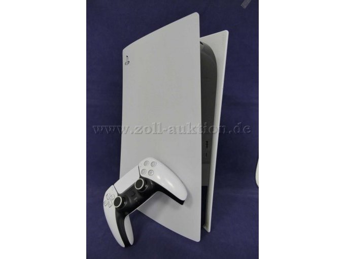 PS5 + Controller