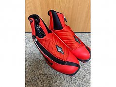 Skischuh Classic Ansicht leicht seitlich