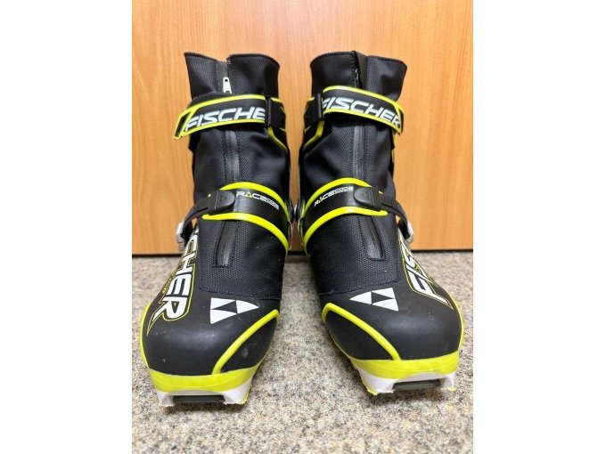 Skatingstiefel Ansicht vorn