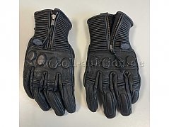 Handschuhe oberer Seite