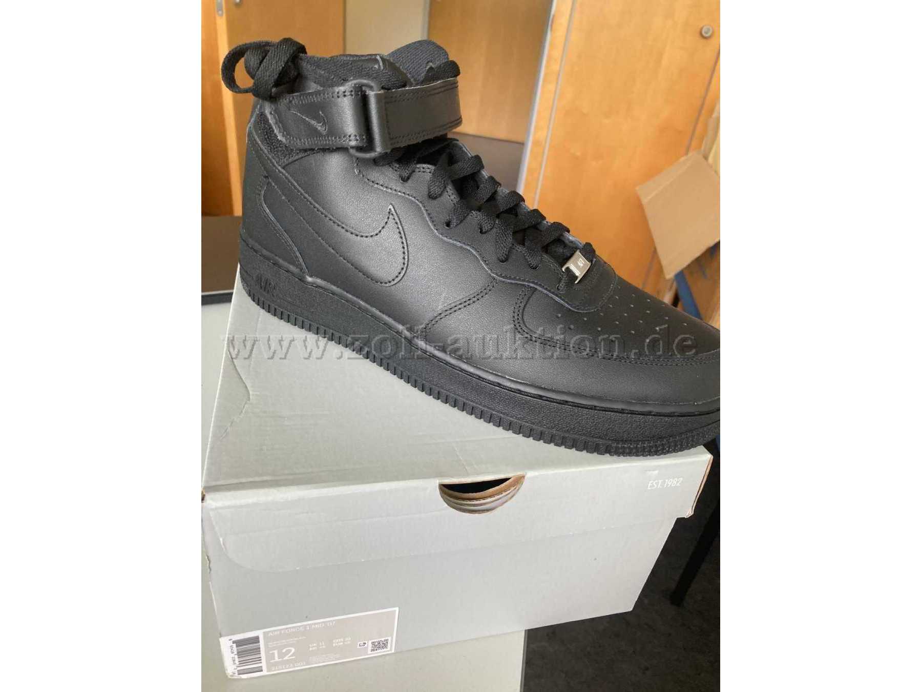 Nike Air Force 1 MID `07, Größe 46, Seitenansicht und Karton