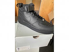 Nike Air Force 1 MID `07, Größe 46, Seitenansicht und Karton