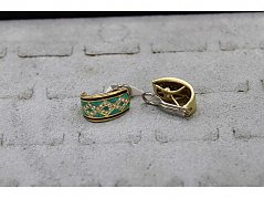 1 Paar Ohrclips aus 750er Gelbgold mit Diamanten