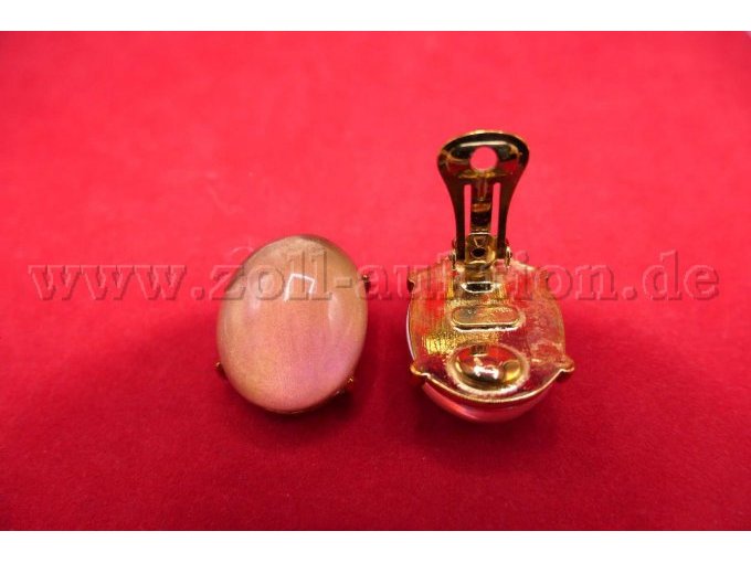 Detailaufnahme mit geöffnetem Verschluss