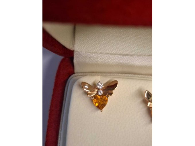 1 Paar Ohrstecker *** 18 Karat Rosegold *** mit Besatz drei kl. Brillanten **Wempe – foto 3 – kavel bij Zoll-Auktion, München