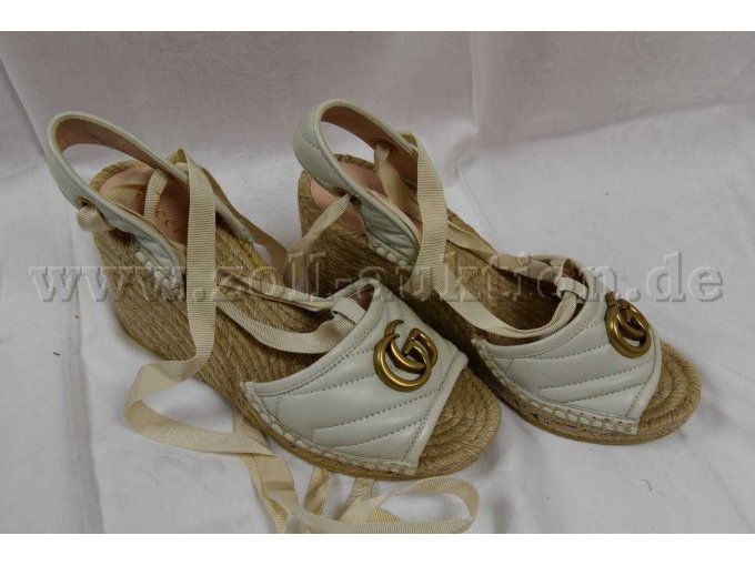 1 Paar Schuhe „Gucci“ Modell: Marmont GG Wedges Keilabsatz, Gr. 39,5