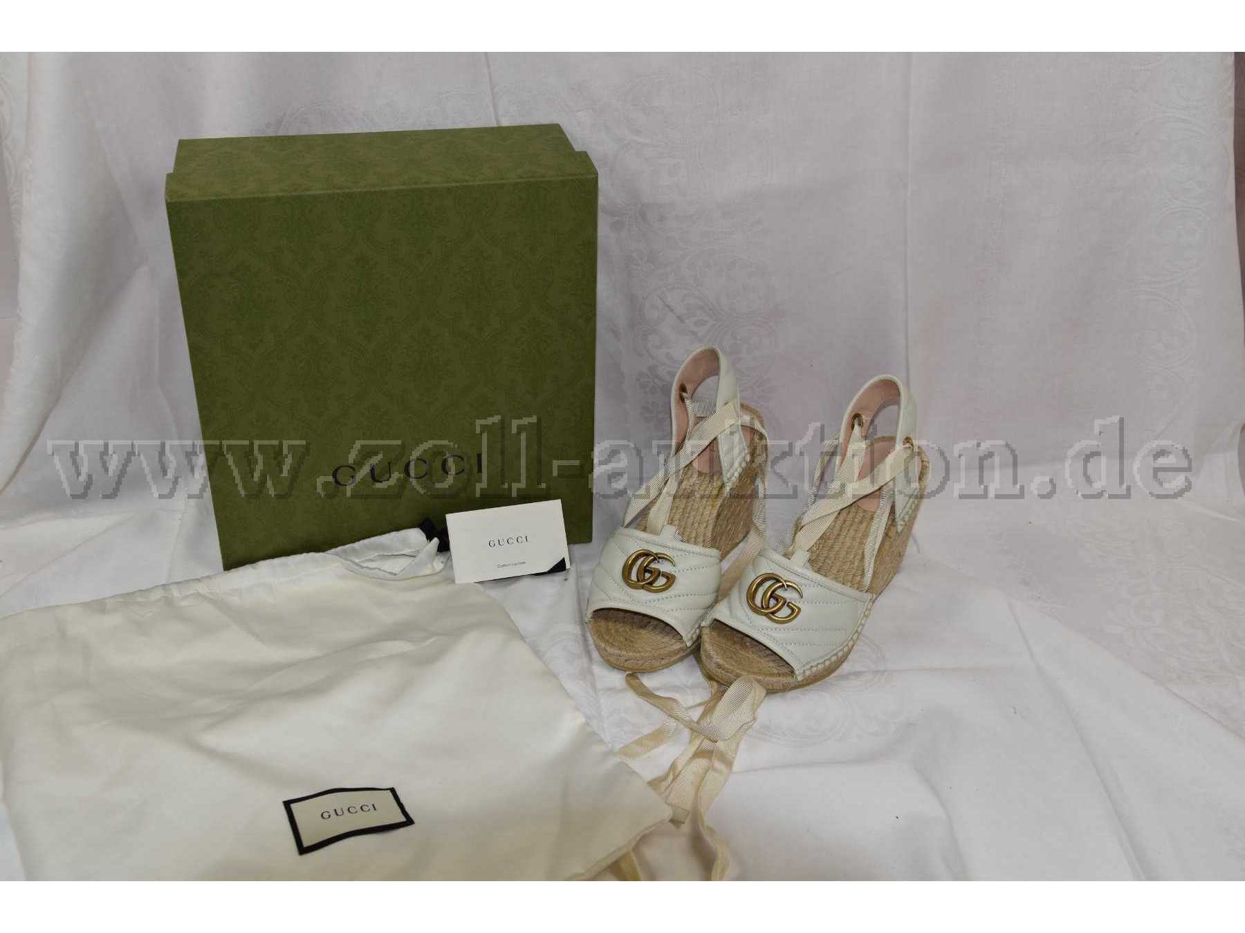 1 Paar Schuhe „Gucci“ Modell: Marmont GG Wedges Keilabsatz, Gr. 39,5