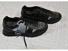 Paar Sneaker Gr 41,5 
