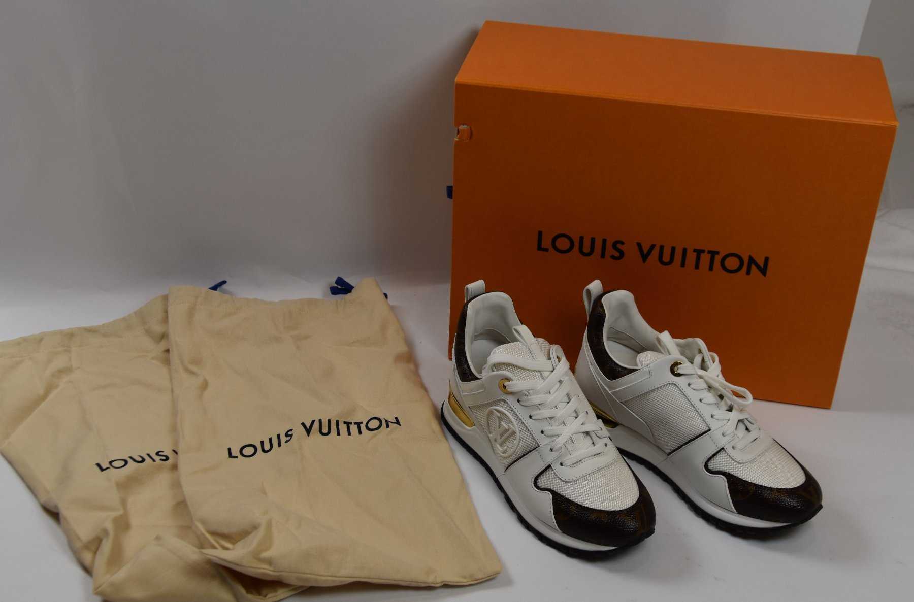 1 para sneakersów „Louis Vuitton” Run Away rozmiar 35