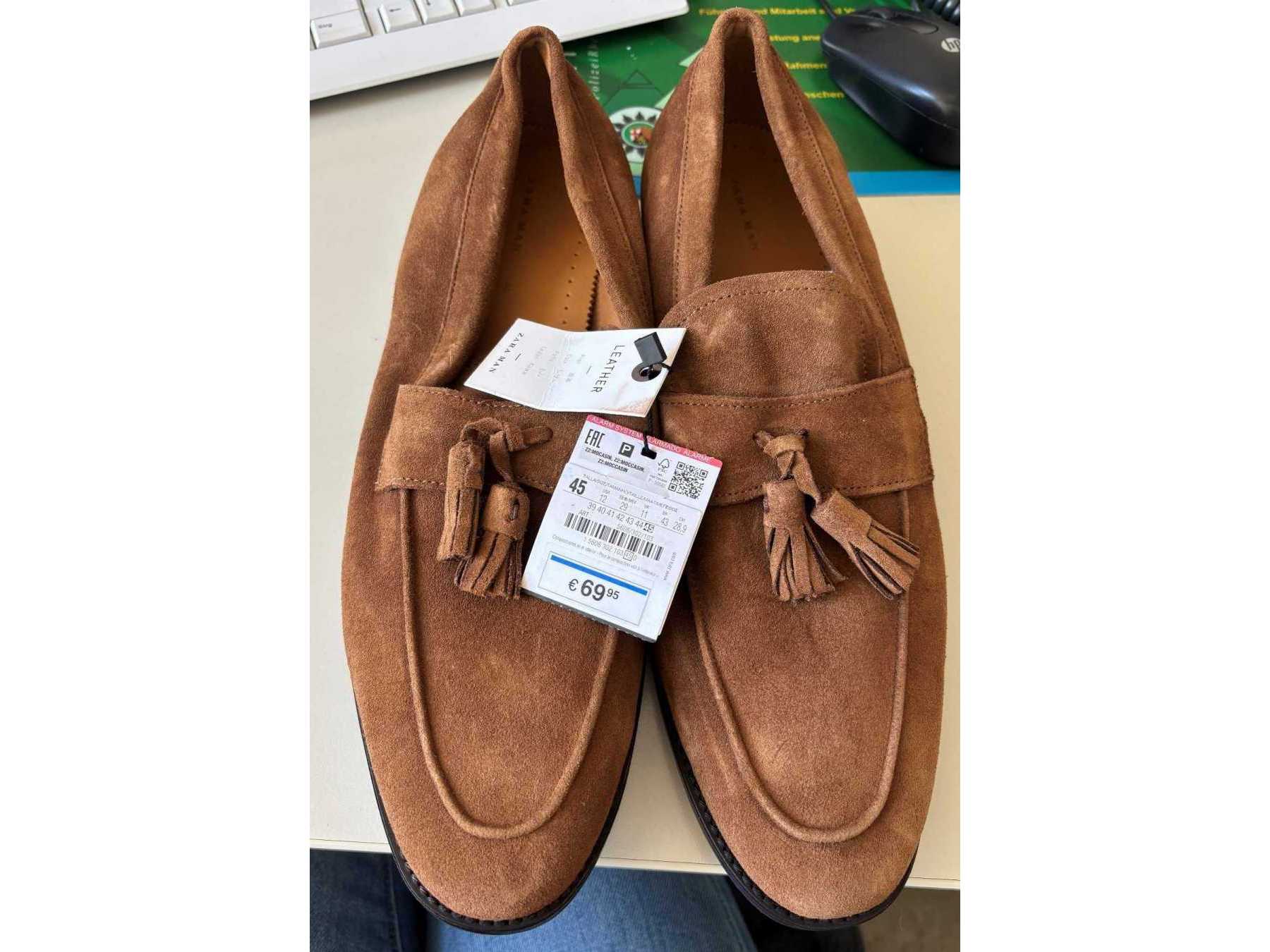 Gesamtansicht Zara Man Slipper