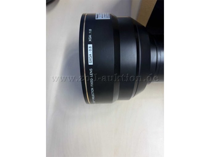 Panasonic ET-D75LE5 Weitwinkelobjektiv fix 0,8:1_Nahaufnahme