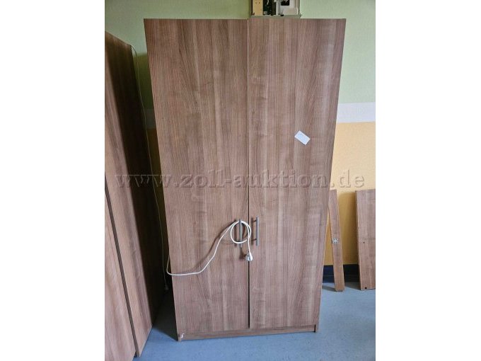 Pantryküche / Küchenschrank geschlossen von vorne