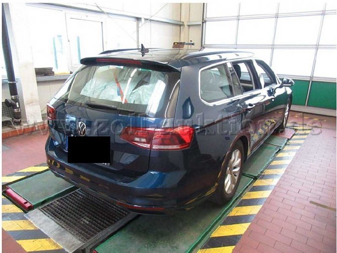 1 Passat Variant 1.5 TSI OPF DSG Business – foto 2 – kavel bij Zoll-Auktion, Bielefeld