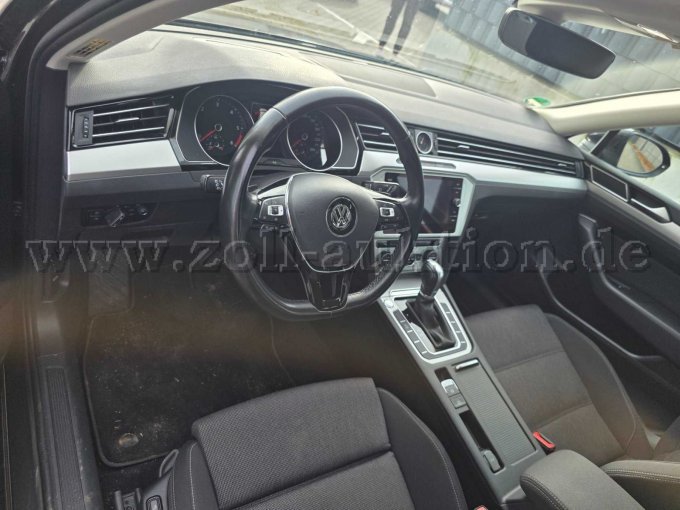 1 Passat Variant 2.0 TDI Comfortline – foto 12 – kavel bij Zoll-Auktion, Ingersleben