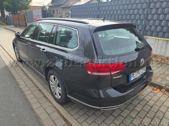 1 Passat Variant 2.0 TDI Comfortline – foto 5 – kavel bij Zoll-Auktion, Ingersleben