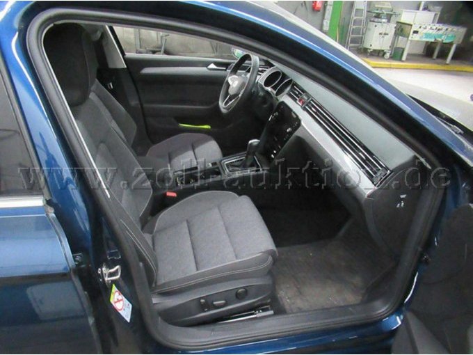 1 Passat Variant 2.0 TSI Business OPF – foto 3 – kavel bij Zoll-Auktion, Hamburg