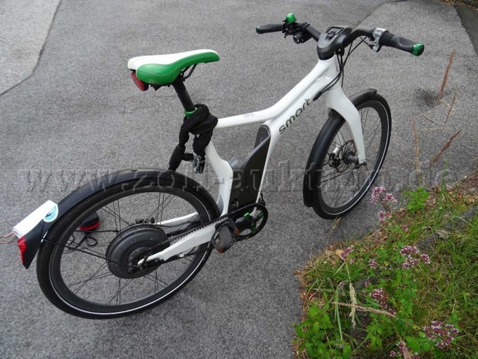 1 Pedelec 25 Zoll Smart E-bike weiß – foto 2 – kavel bij Zoll-Auktion, Wuppertal