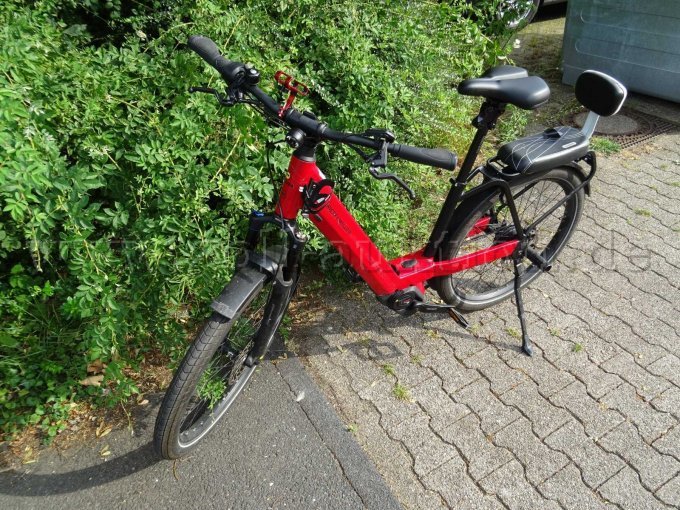 1 Pedelec 28 Zoll, Riese & Müller Nevo 4, rot – foto 2 – kavel bij Zoll-Auktion, Wuppertal