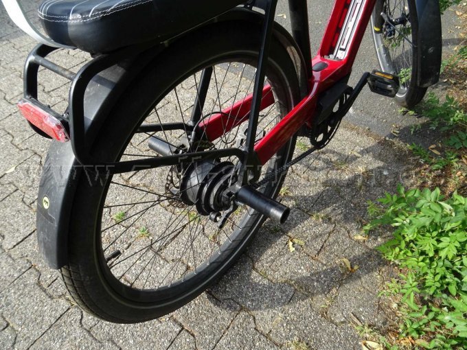 1 Pedelec 28 Zoll, Riese & Müller Nevo 4, rot – foto 7 – kavel bij Zoll-Auktion, Wuppertal