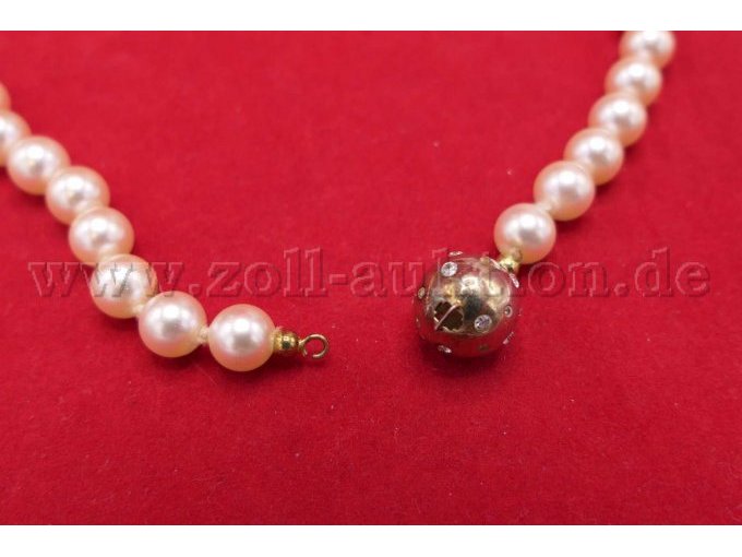 Detailaufnahme 1 Kugelschloß geöffnet