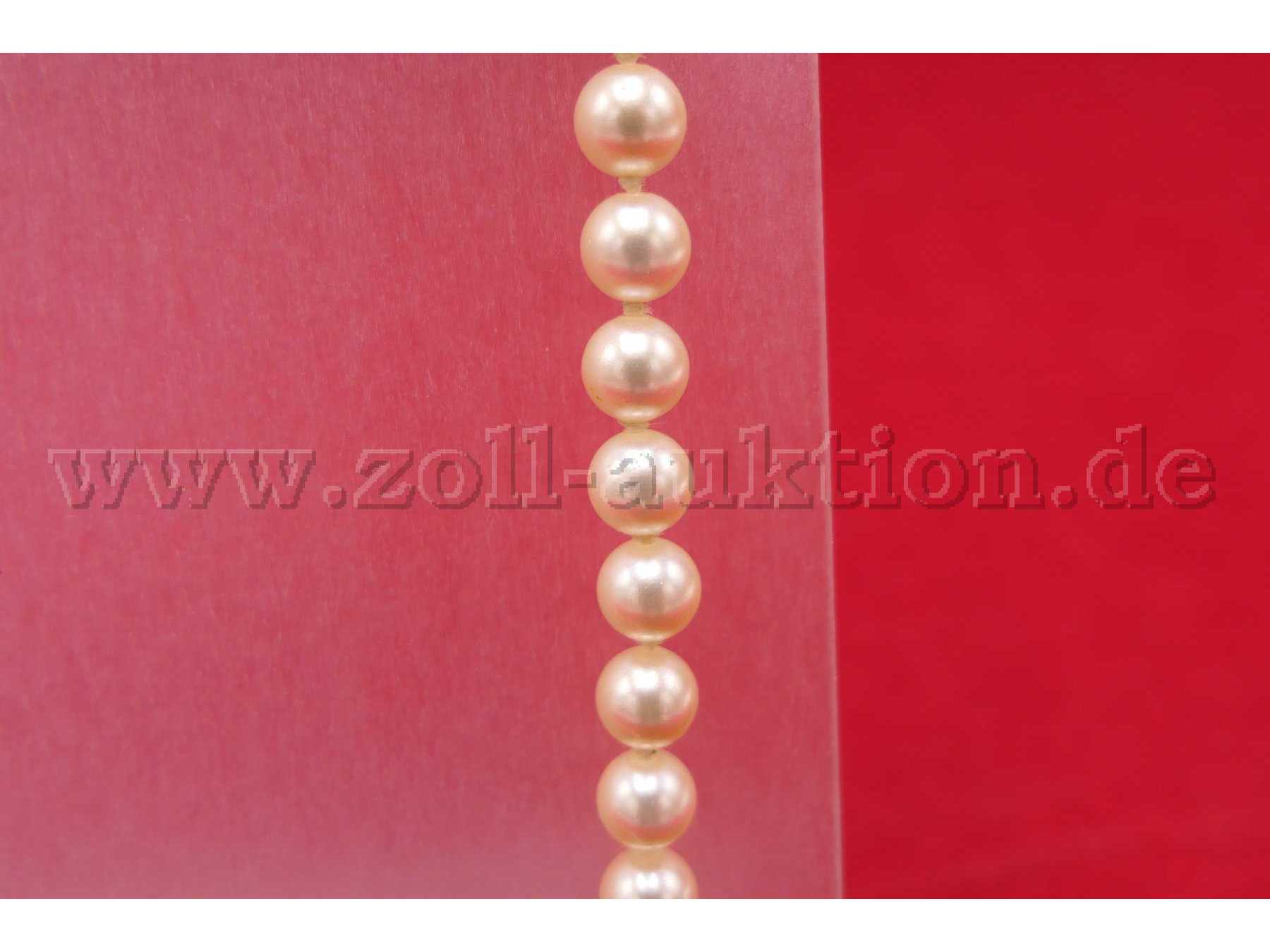 Detailaufnahme Wachsperlen