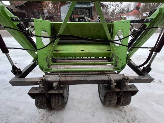 Räder und Rahmen hinten