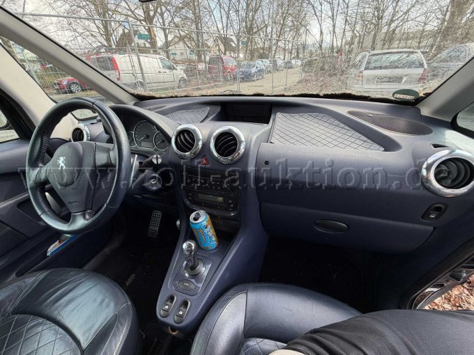 Ansicht Innenraum total