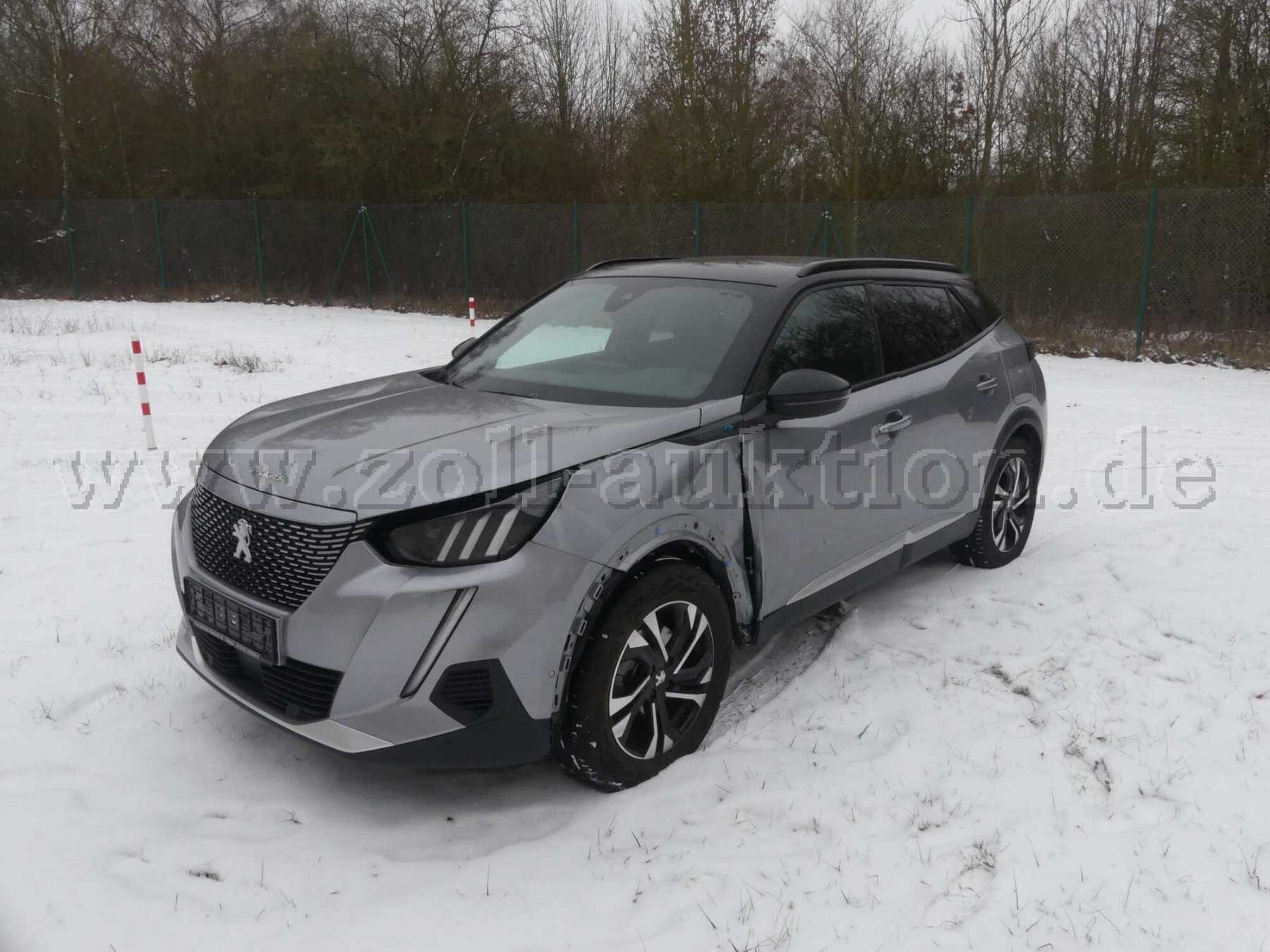 Unfallschaden linke Fahrzeugseite