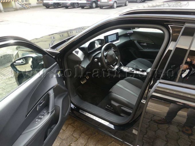 Innenansicht vorn links