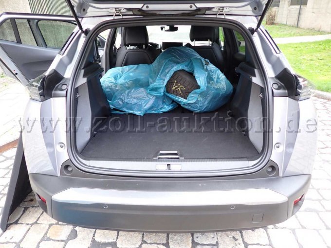 Heckansicht Kofferraum